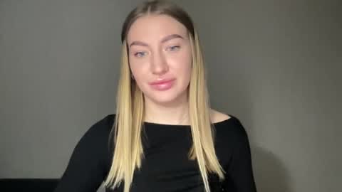 Milana online show from January 22, 11:01 am