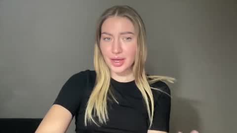 Milana online show from January 22, 8:28 pm