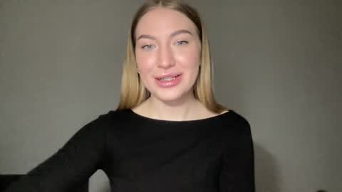 Milana online show from February 2, 11:08 am