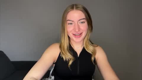 Milana online show from February 8, 9:46 pm