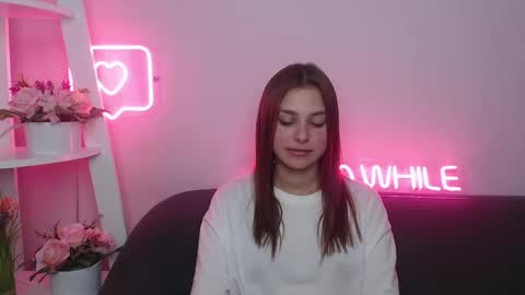 milanaangelas online show from January 25, 2:25 pm