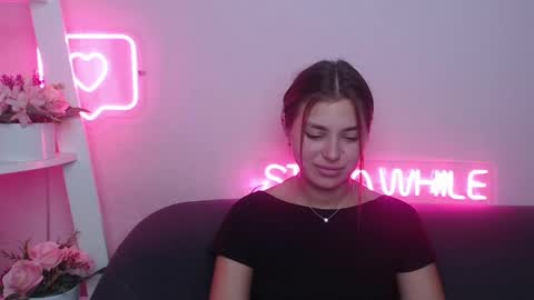 milanaangelas online show from January 26, 8:57 am