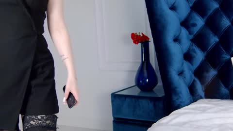 MilanaBalmain online show from February 9, 8:11 am