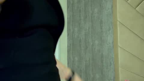 MilanaBalmain online show from February 22, 2:19 pm