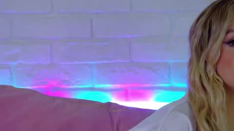 MilanaBalmain online show from March 11, 4:13 pm