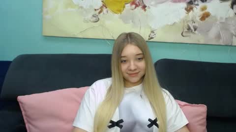 Snapshot of milanasii chatting on February 28, 5:58 pm Milana online show from February 28, 5:58 pm