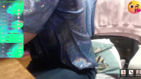 Luna-- link in bio online show from January 12, 1:38 pm