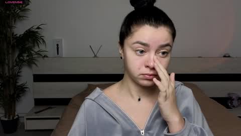 Mila online show from January 15, 6:12 am