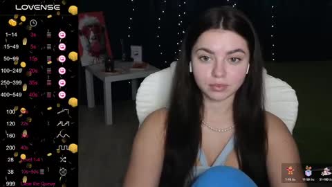 Mila online show from February 23, 3:40 pm