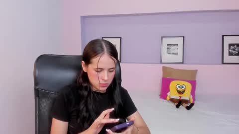 Mila Rose online show from December 27, 11:50 am