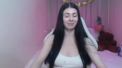 milasecretsss online show from April 16, 12:06 pm