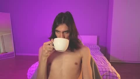 Snapshot of milaslovv chatting on September 21, 12:40 pm Mila online show from September 21, 12:40 pm