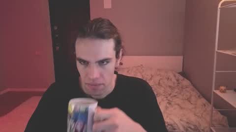 Snapshot of milaslovv chatting on February 15, 12:36 pm Mila online show from February 15, 12:36 pm