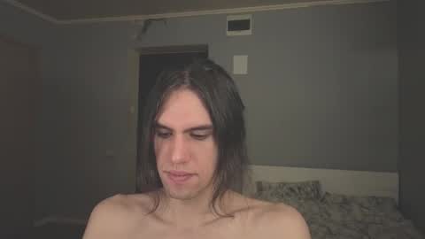 Snapshot of milaslovv chatting on February 21, 5:47 pm Mila online show from February 21, 5:47 pm