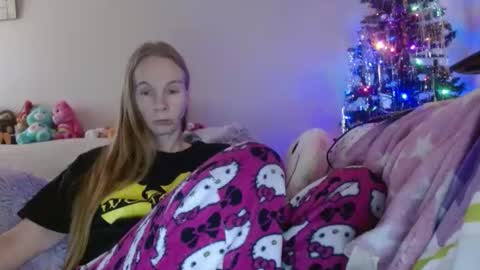 Mila online show from January 10, 5:45 pm