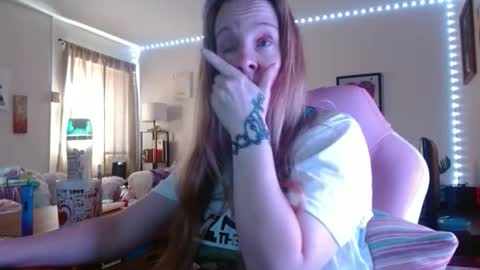 Mila online show from February 28, 3:02 pm