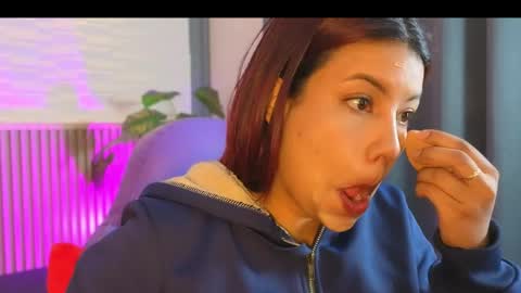 milena_lawson online show from April 6, 12:50 pm