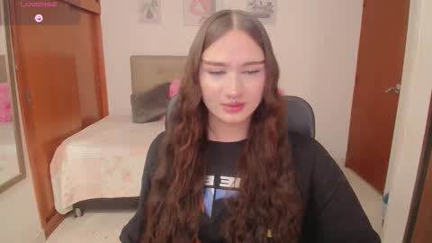 Miley online show from November 19, 2:28 pm