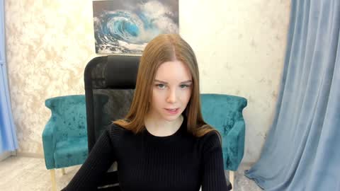 mileygloss online show from January 30, 10:40 am