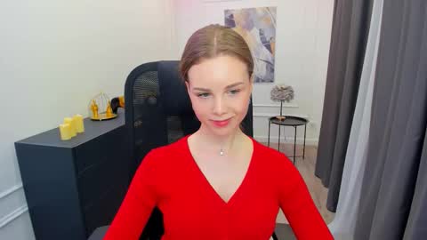 mileygloss online show from March 15, 12:55 pm