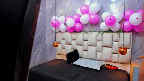 Lili  online show from April 1, 12:50 pm