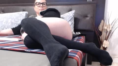 milfa online show from January 16, 5:21 am