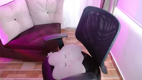 Rosalie  online show from February 20, 6:46 pm