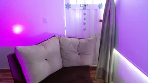 Rosalie  online show from February 28, 1:03 pm