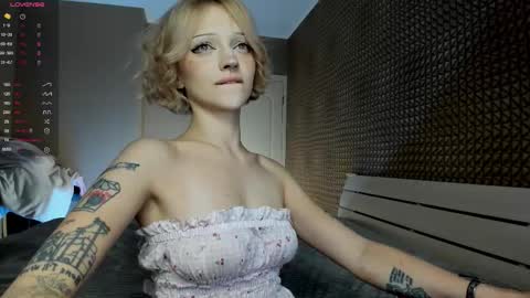 Snapshot of milinamarvelous chatting on February 28, 3:51 am Mila 3 aka Deepthroat World Champion online show from February 28, 3:51 am