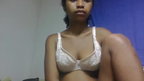 milinasy online show from February 1, 10:52 pm