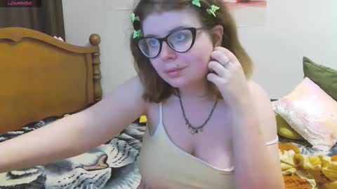 MilisaSweet online show from September 21, 7:04 pm