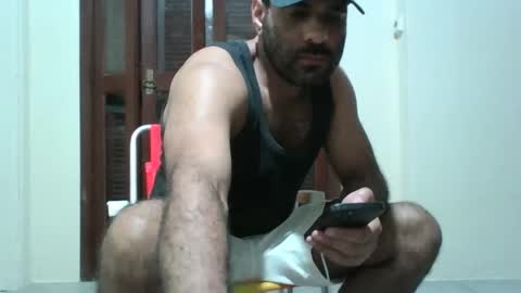 Snapshot of militaryx chatting on January 14, 5:08 am militaryx online show from January 14, 5:08 am