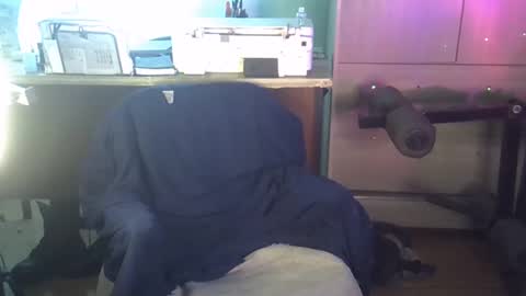 Snapshot of militaryx chatting on September 21, 7:59 pm militaryx online show from September 21, 7:59 pm