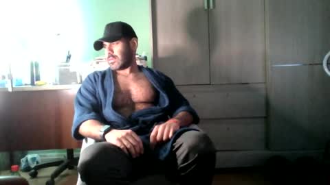 Snapshot of militaryx chatting on July 3, 1:34 am militaryx online show from July 3, 1:34 am