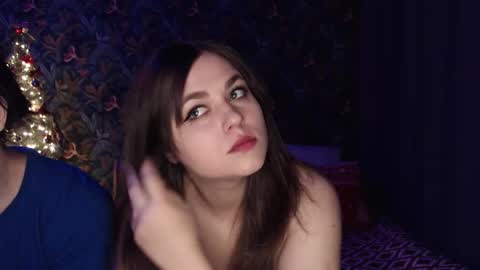 Stella and Neo online show from December 20, 4:41 am