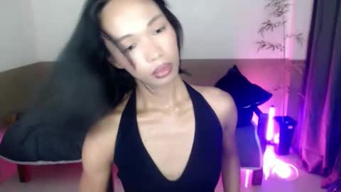 Snapshot of milka_madness chatting on May 13, 10:34 am milka_madness online show from May 13, 10:34 am