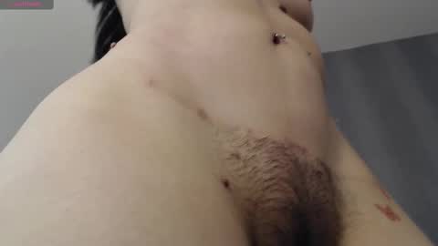 Amira online show from February 15, 8:01 pm