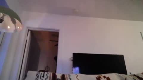 Snapshot of milknhunnny chatting on January 13, 4:40 am milknhunnny online show from January 13, 4:40 am