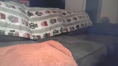 Snapshot of milknhunnny chatting on March 4, 5:35 am milknhunnny online show from March 4, 5:35 am