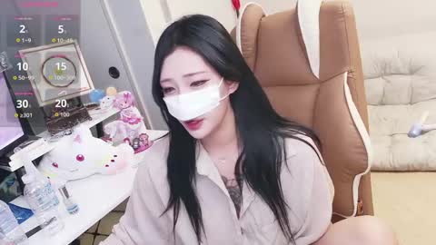 milksola online show from May 5, 12:24 pm