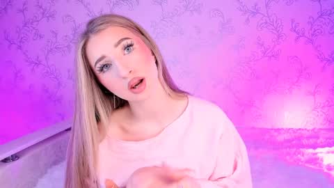 Vivian online show from January 10, 8:18 am