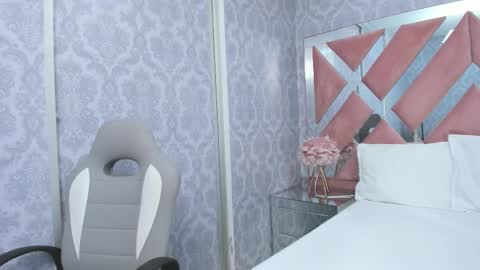 Sofia  online show from November 18, 6:34 pm