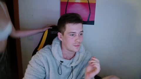 Snapshot of milkyfap chatting on December 27, 5:16 pm Mark and Elsa online show from December 27, 5:16 pm