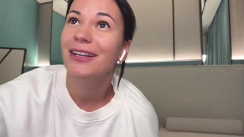 Mila online show from January 27, 10:06 pm