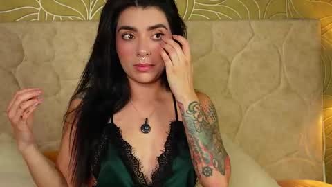 MillaBliss online show from November 22, 9:25 pm