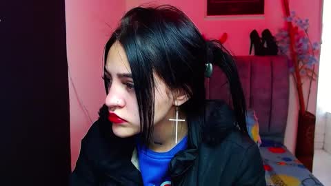 Violeta online show from October 6, 1:19 pm