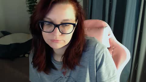 Milla online show from December 4, 9:02 pm