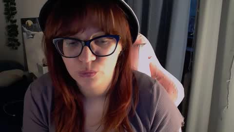 Milla online show from October 12, 2:49 pm