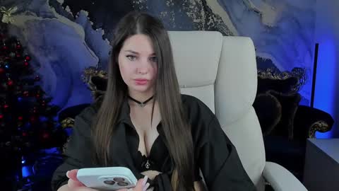 Snapshot of mille_joy chatting on January 2, 8:46 pm Mille online show from January 2, 8:46 pm