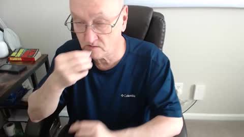 millenium0129 online show from April 16, 3:24 pm